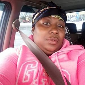 Meet your Posher, Lorena